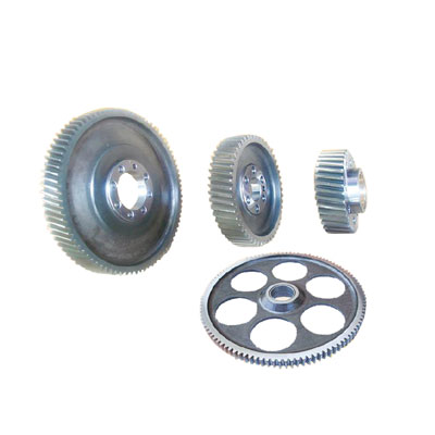 发动机齿轮的更换周期应该是多长时间？